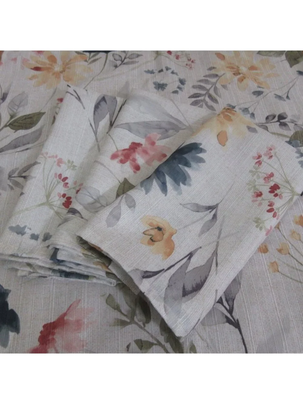 Food Network Fabric Dinner Napkins Amberly Floral 20
